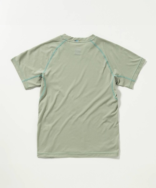 phenix outdoor(フェニックスアウトドア)の「phenix OUTDOOR(フェニックスアウトドア) レディース ライン柄 クルーネック半袖Tシャツ (吸水速乾 / 抗菌防臭)(Tシャツ/カットソー・レディース・マジェンタ/ピンク/ライトグリーン・M/L)」の5枚目の写真