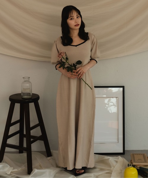 fupel(フぺル)の「puff sleeve flare color schematic knit onepiece / パフスリーブフレア配色ニットワンピース(ワンピース・レディース・ベージュ/ブラック・FREE)」の4枚目の写真