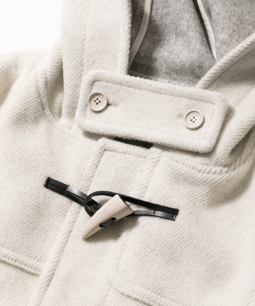beautiful people（ビューティフルピープル）の「pile melton         duffel coat（ダッフルコート・レディース・アイボリー/チャコールグレー・36/38）」の4枚目の写真