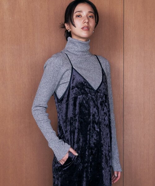 THE SHOP TK (ザ ショップ ティーケー )の「◆クラッシュベロア2WAYキャミワンピース(ワンピース・レディース・ダークパープル/チャコールグレー/ブラック・12/13)」の22枚目の写真