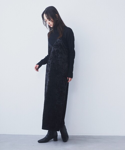 THE SHOP TK (ザ ショップ ティーケー )の「◆クラッシュベロア2WAYキャミワンピース(ワンピース・レディース・ダークパープル/チャコールグレー/ブラック・12/13)」の2枚目の写真