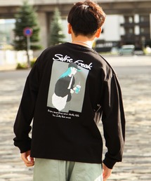 【Selfie freak】 イラスト バックプリント セルフィーガール 長袖 Tシャツ / ロンT / クルーネック