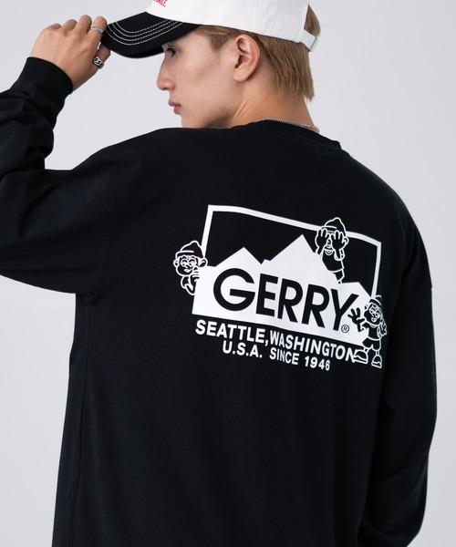 GERRY(ジェリー)の「【SIDEWAY STANCE×GERRY】別注コラボ ロゴ プリント 長袖Tシャツ(Tシャツ/カットソー・メンズ・パープル/ライトグレー/ホワイト/ブラック/カーキ/ブルー/ブルー系/パープル系/カーキ系/ホワイト系/ブラック系/ライトグレー系・SMALL/MEDIUM/LARGE/X-LARGE)」の3枚目の写真