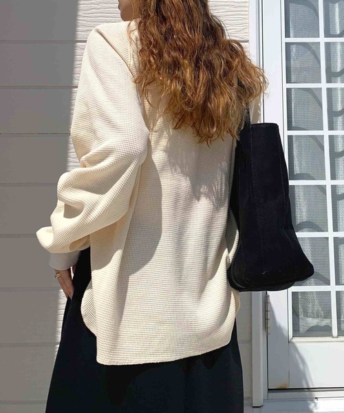 Q（キュー）の「ワッフルボリュームトップス（Tシャツ/カットソー・レディース・アイボリー/ブルー/ブラック・MEDIUM）」の21枚目の写真