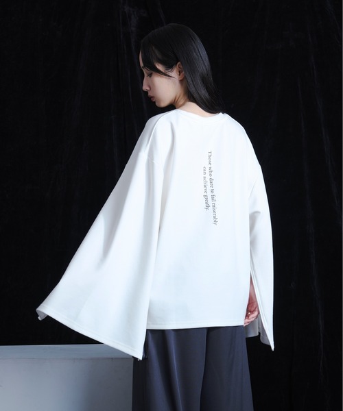Ellno Loset（エルノロゼット）の「２WAYスタッズバックロゴロンT（Tシャツ/カットソー・メンズ・オフホワイト/ブラック・SMALL/MEDIUM/LARGE）」の4枚目の写真