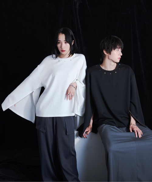 Ellno Loset（エルノロゼット）の「２WAYスタッズバックロゴロンT（Tシャツ/カットソー・メンズ・オフホワイト/ブラック・SMALL/MEDIUM/LARGE）」の11枚目の写真