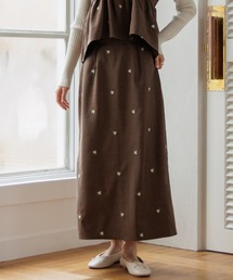 カームエンブロイダリースカート