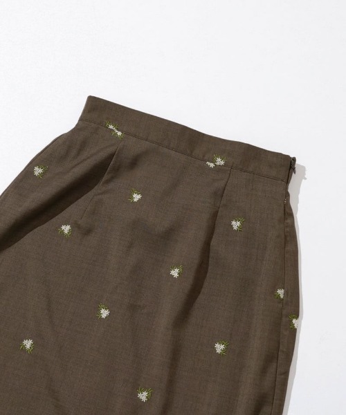 flower（フラワー）の「カームエンブロイダリースカート（スカート・レディース・ブラウン/グレー・FREE）」の15枚目の写真