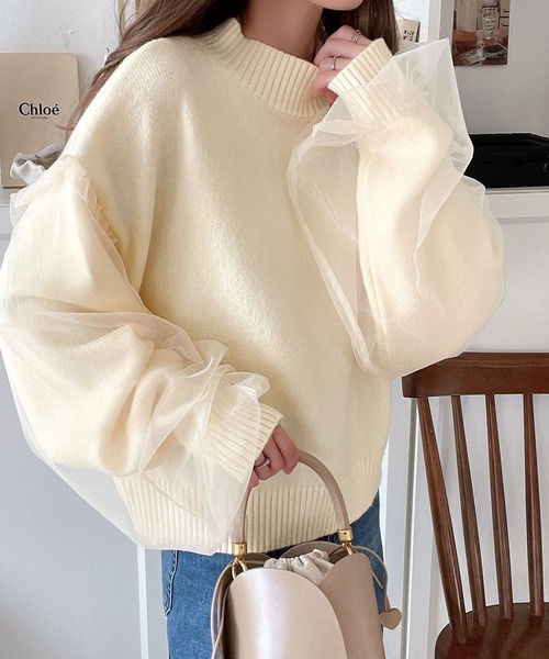 セール】ふわっと広がる洗練カジュアルの新定番。袖チュールニット