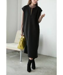 Miss Arrivo（ミスアリーヴォ）の「スリットネックジャンスカ/深Vネック（ジャンパースカート）」