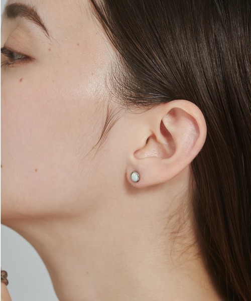 ciite' surgical stainless(シーテサージカルステンレス)の「【 金属アレルギー対応 】 シンプルミニピアス サージカルステンレス (両耳用)(ピアス(両耳用)・レディース・ゴールド/シルバー・FREE)」の13枚目の写真