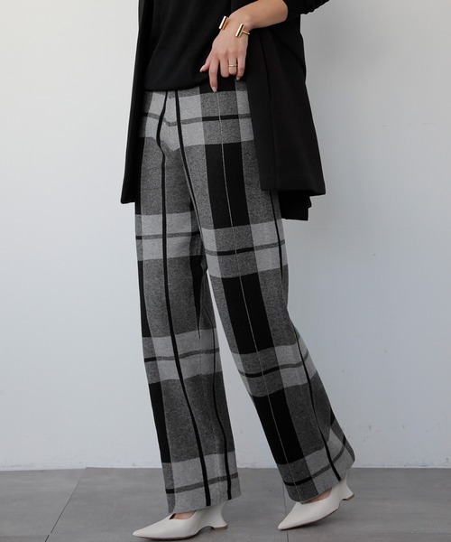ELFRANK(エルフランク)の「《新色追加》チェック ニットパンツ ワイドパンツ ロング(その他パンツ・レディース・ブラック×グレー/ホワイト×ブラック/ブラック系その他/グレー系その他・FREE)」の11枚目の写真