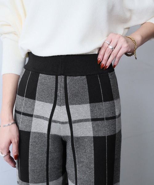 ELFRANK(エルフランク)の「《新色追加》チェック ニットパンツ ワイドパンツ ロング(その他パンツ・レディース・ブラック×グレー/ホワイト×ブラック/ブラック系その他/グレー系その他・FREE)」の5枚目の写真