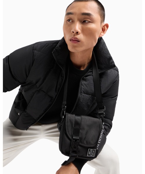 アルマーニ　エクスチェンジ　ショルダーバック　新品未使用 ARMANI EXCHANGE ショルダーバッグ 「A|X アルマーニ