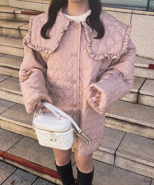 apres jour(アプレジュール)の「ハートキルティングアウター【ZOZOTOWN限定アイテム】(ブルゾン・レディース・ブラック/アイボリー/ピンク・フリー/X-LARGE)」の3枚目の写真