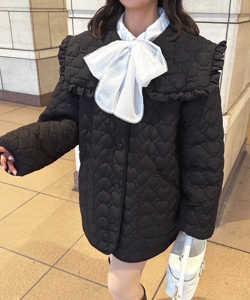 apres jour(アプレジュール)の「ハートキルティングアウター【ZOZOTOWN限定アイテム】(ブルゾン・レディース・ブラック/アイボリー/ピンク・フリー/X-LARGE)」の18枚目の写真