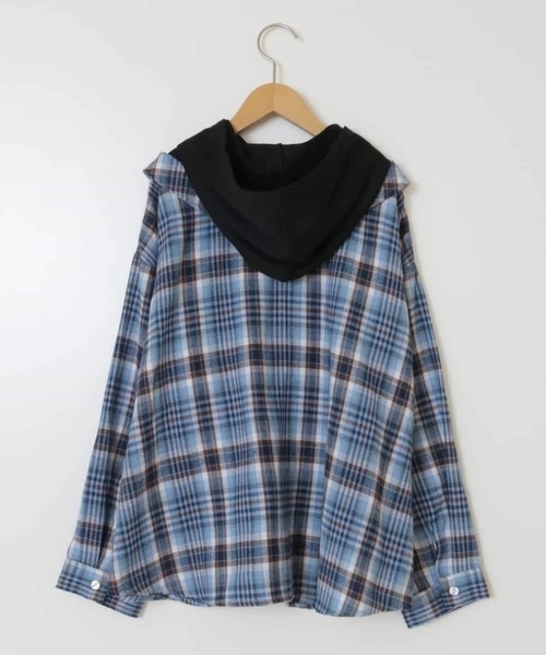 a.v.v（アーヴェヴェ）の「[160]フーディーパーカーシャツレイヤードトップス（シャツ/ブラウス・キッズ・ブラック/ブルー・160）」の4枚目の写真