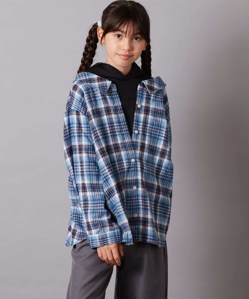 a.v.v（アーヴェヴェ）の「[160]フーディーパーカーシャツレイヤードトップス（シャツ/ブラウス・キッズ・ブラック/ブルー・160）」の22枚目の写真