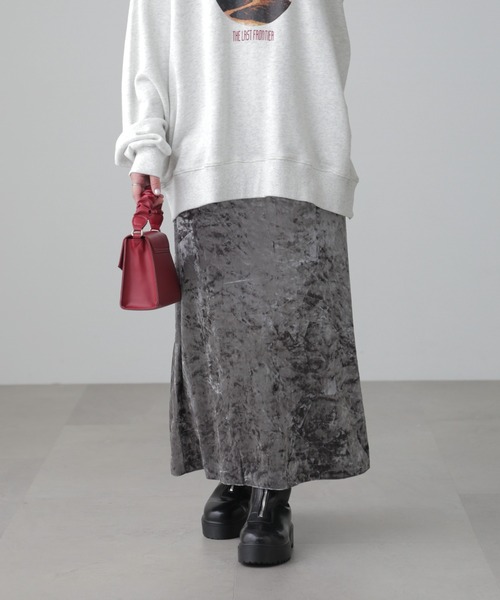 FREE'S MART(フリーズマート)の「◆クラッシュベロアナロースカート(スカート・レディース・ホワイト/ブラック/グレー・SMALL/MEDIUM)」の3枚目の写真