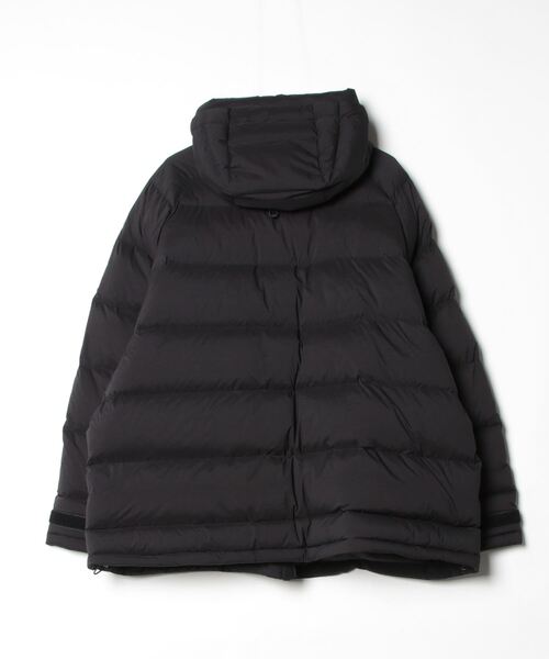 yoko sakamoto（ヨーコサカモト）の「【YOKO SAKAMOTO】SAMLESS DOWN PARKA（ダウンジャケット/コート・メンズ・ブラック・MEDIUM/LARGE）」の2枚目の写真