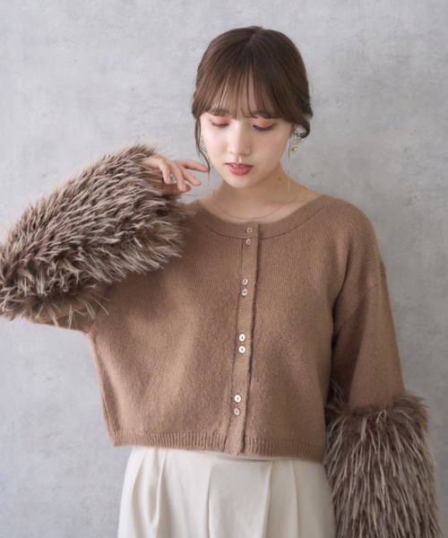 mellowneon（メロウネオン）の「ファースリーブニットカーディガン/ニット/カーディガン/ファー（ニット/セーター・レディース・グレー/ブラウン/ベージュ・FREE）」の3枚目の写真