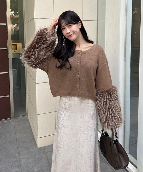 mellowneon（メロウネオン）の「ファースリーブニットカーディガン/ニット/カーディガン/ファー（ニット/セーター・レディース・グレー/ブラウン/ベージュ・FREE）」の5枚目の写真