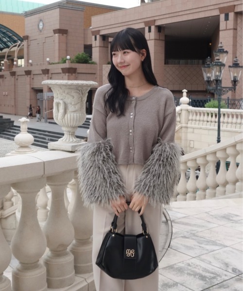 mellowneon（メロウネオン）の「ファースリーブニットカーディガン/ニット/カーディガン/ファー（ニット/セーター・レディース・グレー/ブラウン/ベージュ・FREE）」の11枚目の写真