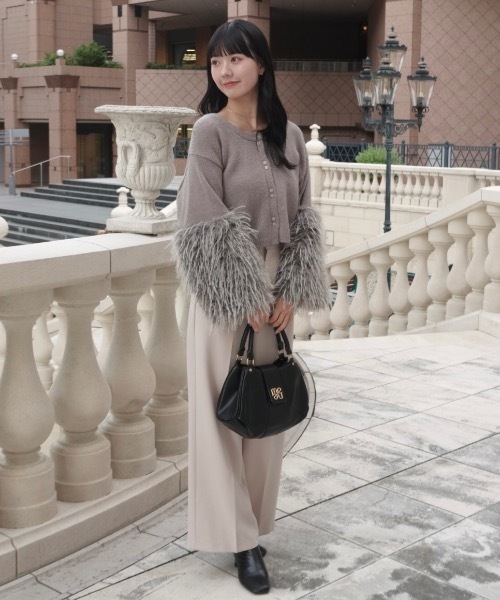 mellowneon（メロウネオン）の「ファースリーブニットカーディガン/ニット/カーディガン/ファー（ニット/セーター・レディース・グレー/ブラウン/ベージュ・FREE）」の12枚目の写真