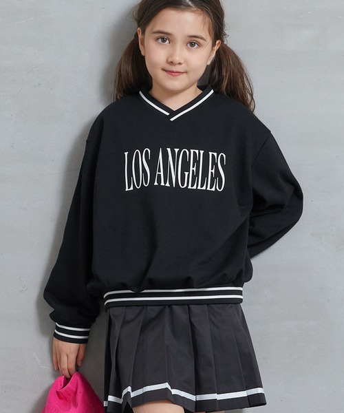 coca（coca）（コカ）の「【WEB限定セール】キッズ ラインリブ Vネックプリントロゴスウェット（スウェット・キッズ・ブラック/アイボリー・120/130/140/150）」の2枚目の写真