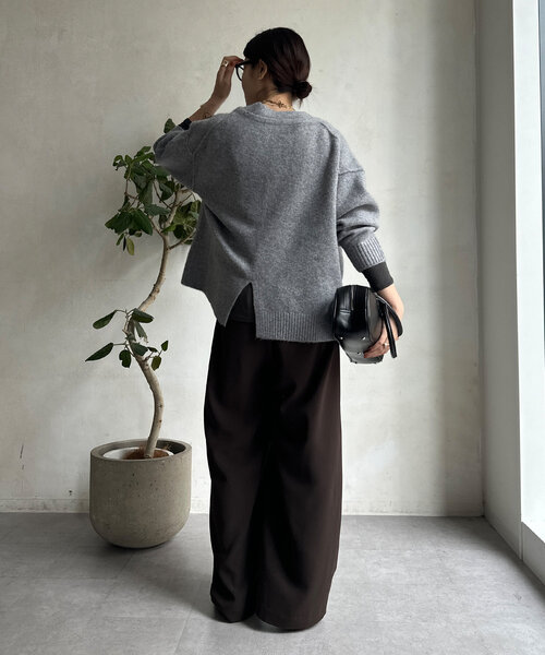 DouDou（ドゥドゥ）の「深Vニットプルオーバー（ニット/セーター・レディース・グレー/ブルー/ベージュ・FREE）」の14枚目の写真