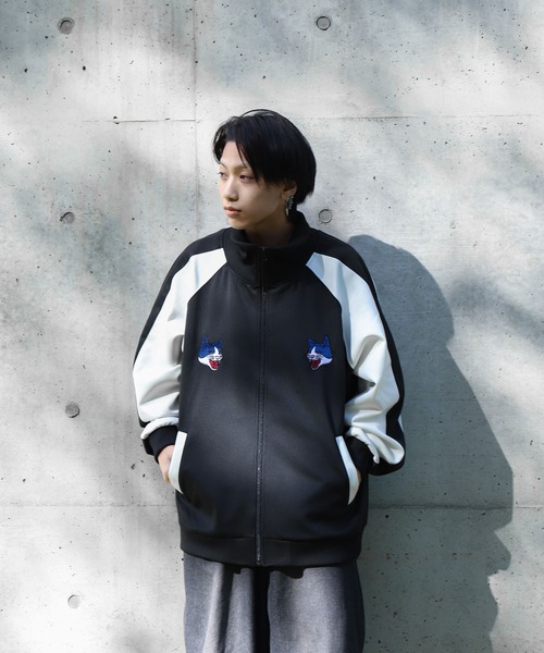 ZIP FIVE（ジップファイブ）の「【ZIP FIVE】 アニマル 刺繍 サイドライン ハイネック 長袖 トラックジャケット / スカジャン・スカジャージ（ジャージ・メンズ・ブラック/ネイビー・LARGE/MEDIUM/X-LARGE）」の18枚目の写真