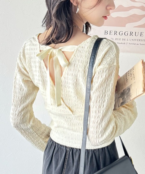 classicalelf(クラシカルエルフ)の「スタイルアップが叶う!リボンカシュクールジャガードカットソー(フレアスリーブ)(Tシャツ/カットソー・レディース・アイボリー/グレイッシュベージュ/ブラック・X-LARGE/SMALL/MEDIUM/LARGE)」の1枚目の写真