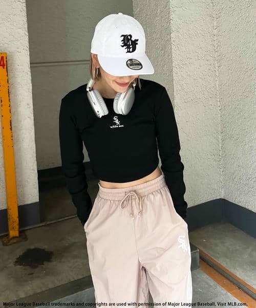 BACK TO THE FIELD（バック トゥー ザ フィールド）の「【NEWERA】BTTFアイコンロゴ9THIRTYキャップ（キャップ・レディース・ブラック/ネイビー系/ホワイト/ブラウン系・FREE）」の7枚目の写真