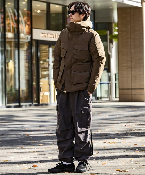 +phenix(プラスフェニックス)の「+phenix(プラスフェニックス)5ポケットダウンジャケット / GORE-TEX INFINIUM / WINDSTOPPER(R) プロダクト by GORE TEX LABS /ウィンドストッパー/ゴアテックス/ダウンコート/ブルゾン(ダウンジャケット/コート・メンズ・ブルー/ブラック/カーキ・L/M/XXL/XL)」の9枚目の写真
