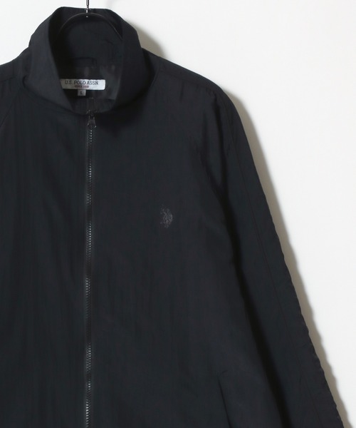 U.S. POLO ASSN.(ユーエスポロアッスン)の「U.S. POLO ASSN./ユーエスポロアッスン 別注 Nylon Piping Track Jacket/オーバーサイズ ナイロン ブロークコア ジップアップ トラックジャケット/アノラックジャケット/レディース メンズ(ナイロンジャケット・メンズ・ブラック/グレー/ブラック系その他/ライトグレー・M/L/LL)」の5枚目の写真