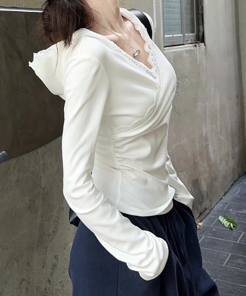 LADY LIKE(レディライク)の「レース付きカシュクールもちもちフーディ(Tシャツ/カットソー・レディース・ホワイト/ブラック/グレー・M)」の19枚目の写真