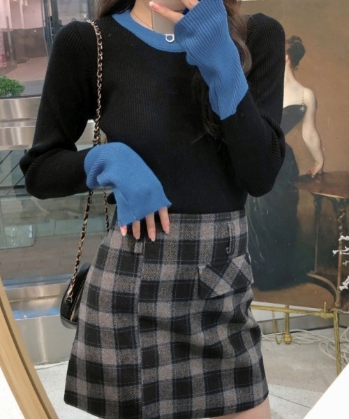 Miniministore(ミニミニストア)の「バイカラーニット 指穴ニットプルオーバー(ニット/セーター・レディース・ダークブルー/ダークベージュ/ホワイト/グレー系1/ブラック/グレー系・FREE)」の9枚目の写真