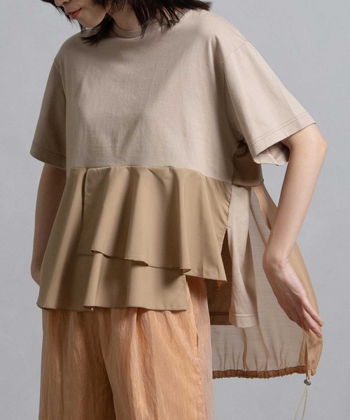MARECHAL TERRE（マルシャルテル）の「フリルジョイントトップス（Tシャツ/カットソー・レディース・ベージュ/ブラック/カーキ/オフホワイト/ブルー・MEDIUM）」の16枚目の写真