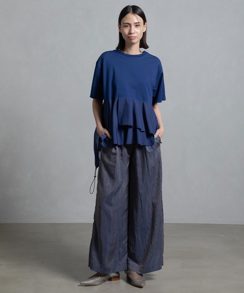 MARECHAL TERRE（マルシャルテル）の「フリルジョイントトップス（Tシャツ/カットソー・レディース・ベージュ/ブラック/カーキ/オフホワイト/ブルー・MEDIUM）」の10枚目の写真