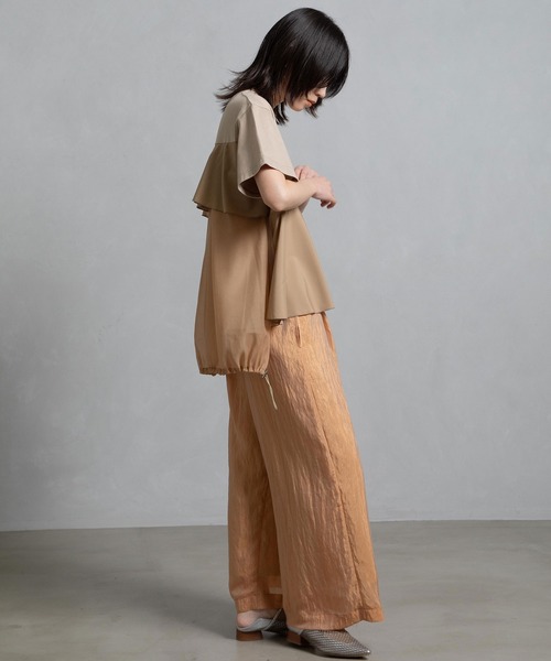 MARECHAL TERRE（マルシャルテル）の「フリルジョイントトップス（Tシャツ/カットソー・レディース・ベージュ/ブラック/カーキ/オフホワイト/ブルー・MEDIUM）」の18枚目の写真