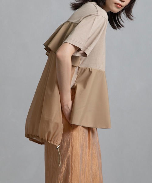 MARECHAL TERRE（マルシャルテル）の「フリルジョイントトップス（Tシャツ/カットソー・レディース・ベージュ/ブラック/カーキ/オフホワイト/ブルー・MEDIUM）」の19枚目の写真