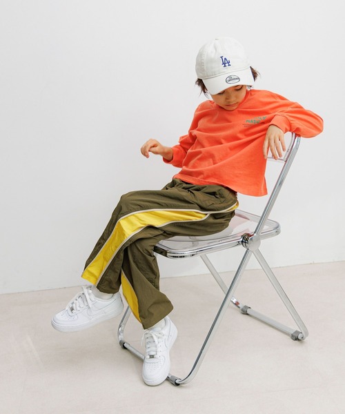 BAYFLOW（ベイフロー）の「[ファスナーの開閉でシルエットが変わる♪]サイドZIPナイロンパンツ(KIDS)（その他パンツ・キッズ・チャコール/カーキ・140cm/120cm/150cm/130cm/110cm）」の15枚目の写真