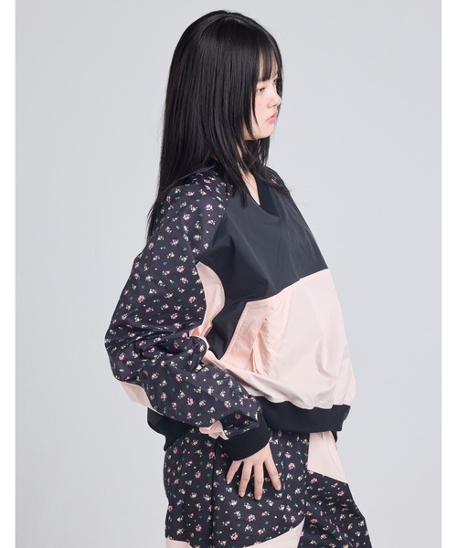 Little sunny bite（リトルサニーバイト）の「nylon top（ナイロンジャケット・レディース・ピンク/ブラック/ブルー・SMALL/MEDIUM）」の4枚目の写真