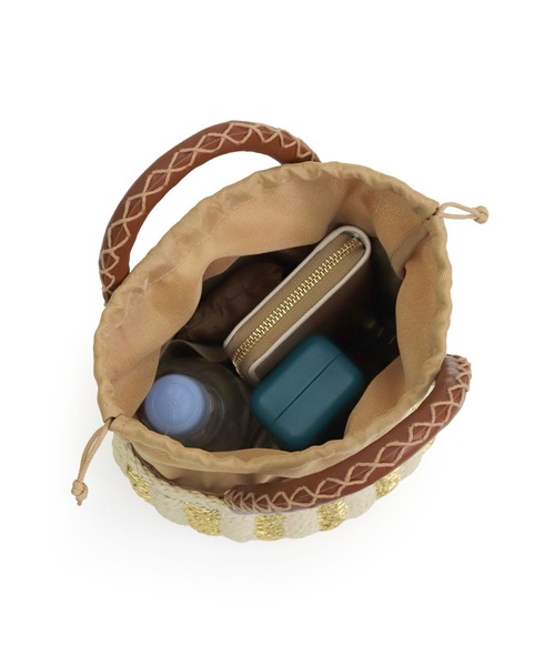 MIAN （ミアン）の「フィルム×ペーパー ストライプトートバッグ（かごバッグ・レディース・ゴールド/シルバー/ブラック・FREE）」の20枚目の写真