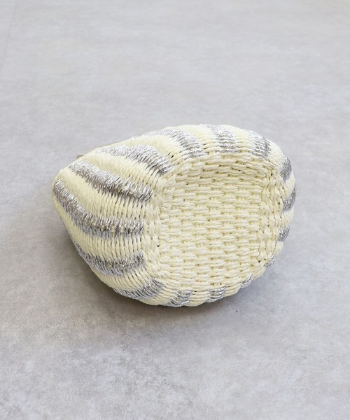 MIAN （ミアン）の「フィルム×ペーパー ストライプトートバッグ（かごバッグ・レディース・ゴールド/シルバー/ブラック・FREE）」の13枚目の写真