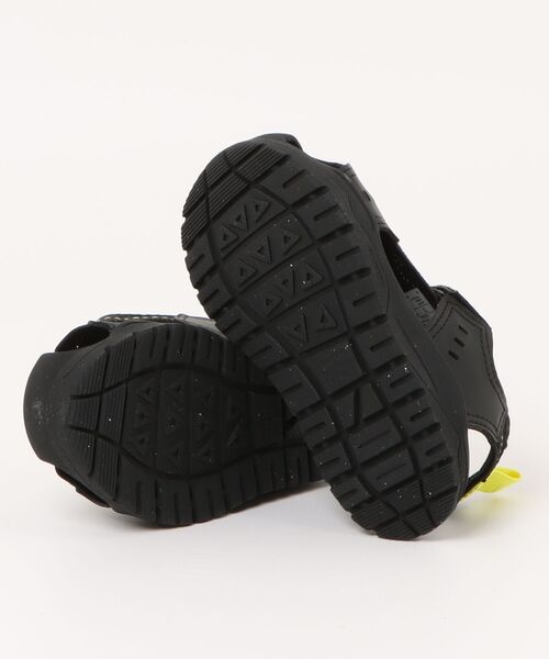 CONVERSE（コンバース）の「【CONVERSE／コンバース】キッズ MSD CP サンダル／KID'S MSD CP SANDAL（サンダル・キッズ・ブラック×イエロー・17.0cm/18.0cm/19.0cm/20.0cm/21.0cm/23.0cm/24.0cm/16.0cm/22.0cm）」の5枚目の写真