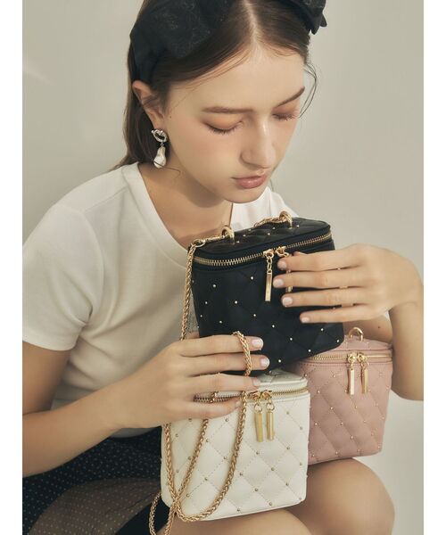 RESEXXY(リゼクシー)の「オイスターパールピアス(ピアス(両耳用)・レディース・シルバー/ゴールド・FREE)」の5枚目の写真