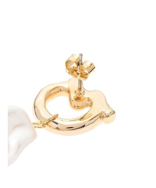 RESEXXY(リゼクシー)の「オイスターパールピアス(ピアス(両耳用)・レディース・シルバー/ゴールド・FREE)」の8枚目の写真