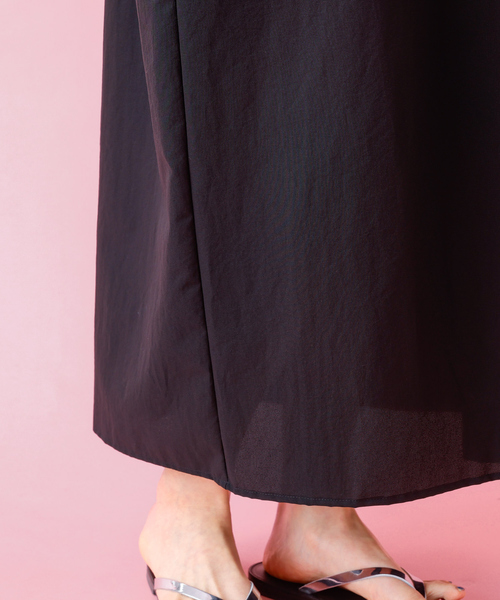 Rouge vif la cle（ルージュヴィフラクレ）の「【Le Melange/ル・メランジュ】ギャザーノースリブワンピース/多機能素材/ノースリーブ/ワンピース【WEB限定】（ワンピース・レディース・ブラック/モカ・フリー）」の6枚目の写真