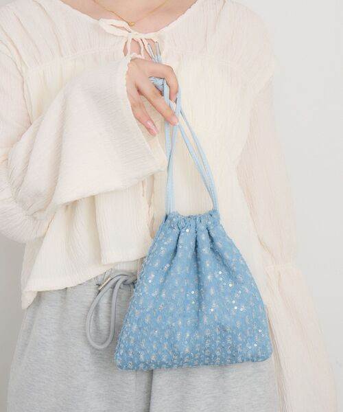 RETRO GIRL(レトロガール)の「2WAY巾着バッグ(ショルダーバッグ・レディース・ブラック/オフホワイト/ブルー・ONE SIZE)」の3枚目の写真